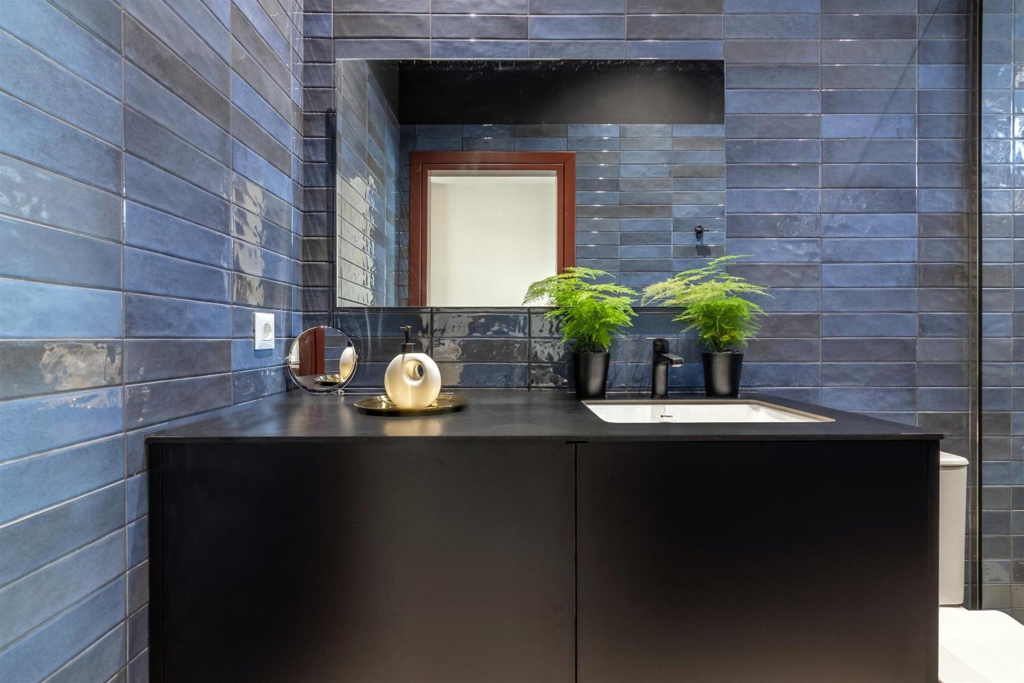 Andrews Luxury Suites Near The Airport Ираклион Экстерьер фото